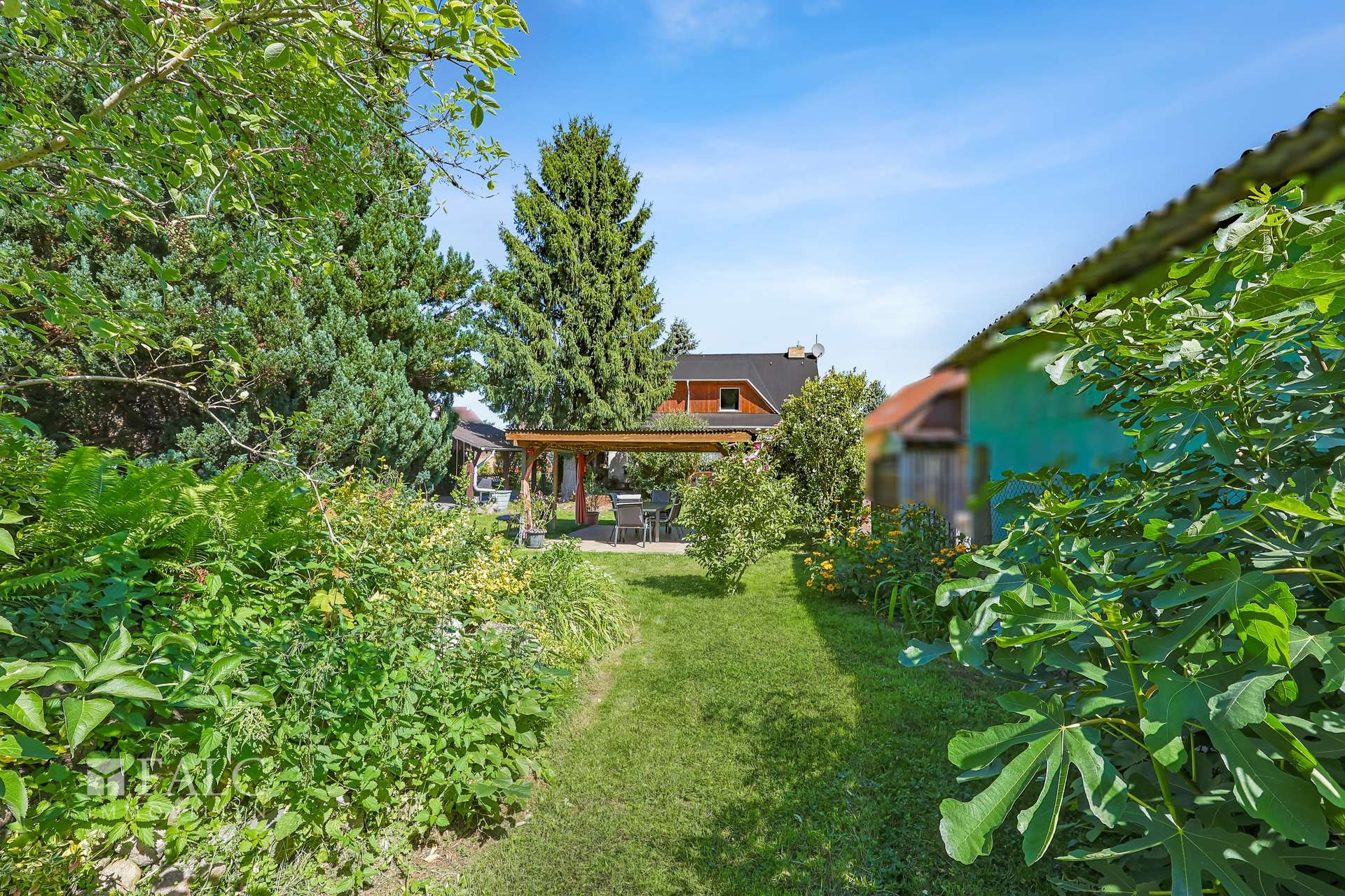 Wunderschöner Garten